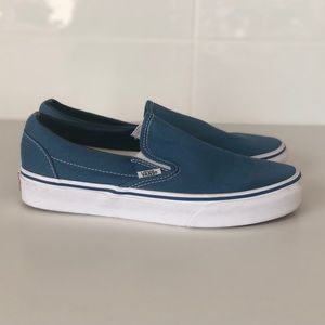Vans Classic Slip Ons 7.5 Navy